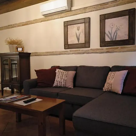 La Casa Del Grial Apartment *